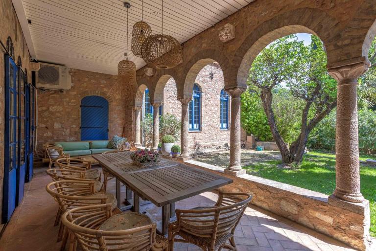 Manoir de Duke II - Piscine, patio, clim, parking - B&B Cannes