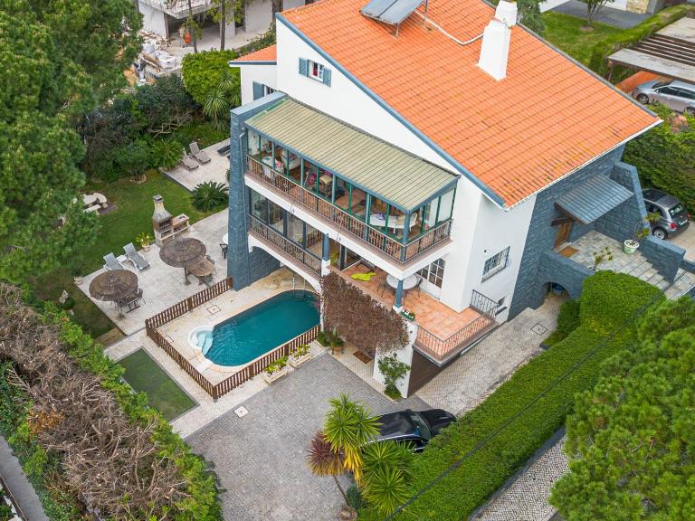 Buganvilia Garden & Private Pool - B&B Cascais