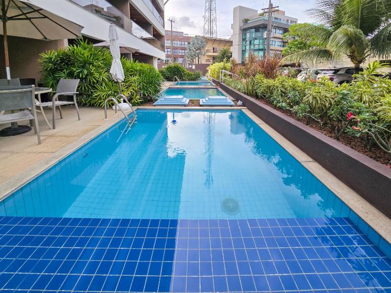 PC02 - Flat com Piscina Privativa no Centro - 50m da Praia By Oasis ferias - Chambres d'hôtes Porto de Galinhas