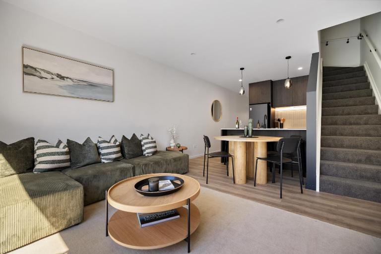 Remarkable View Retreat, Queenstown - with parking - Bed and Breakfast Queenstown