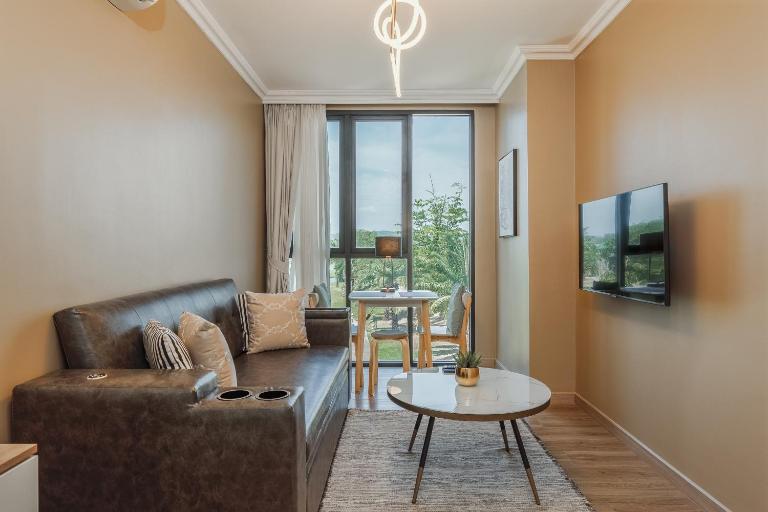 Laguna Skypark Apartments by Stayisle - B&B Thalang