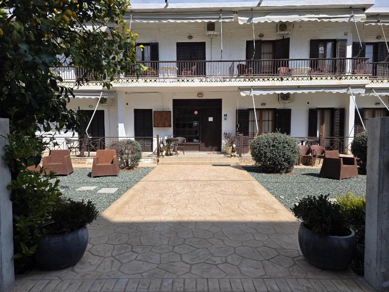 Hotel Apolafsi - Ferienwohnung Volos