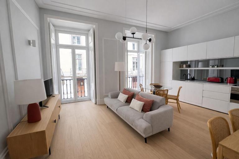 2 bed flat with Balcony in Central Lisbon - Ferienwohnung Lissabon
