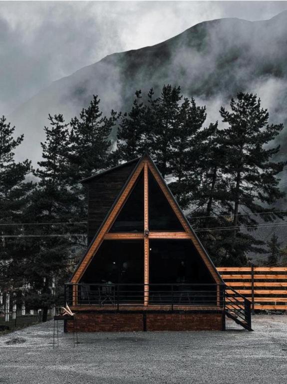 Kokhta Cottage Kazbegi 2 - B&B Stepantsminda