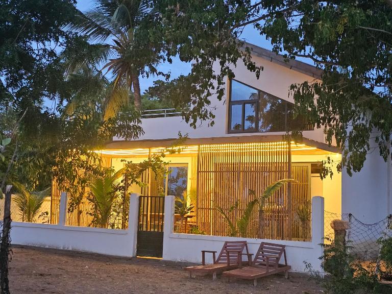 Villa Sakoa - Ramena beach Antsiranana - B&B Andjamen