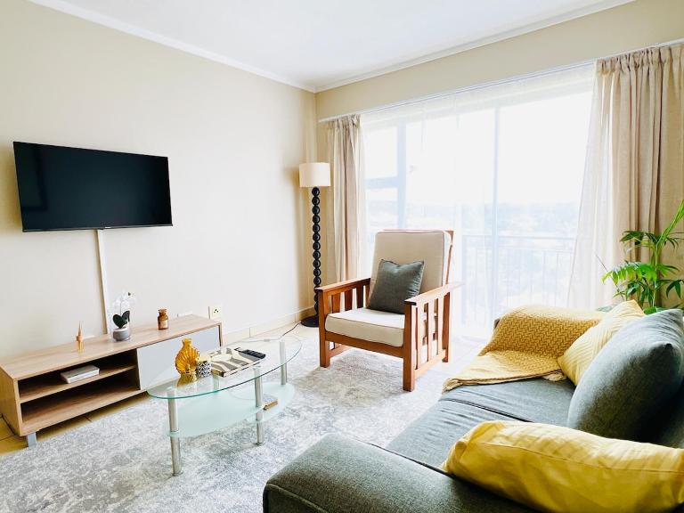 East-End hide out at Menlyn Place - Ferienwohnung Pretoria