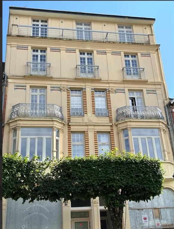 Appartement neuf tout équipé, proche de toutes commodités - Chambres d'hôtes Bagnoles-de-l'Orne