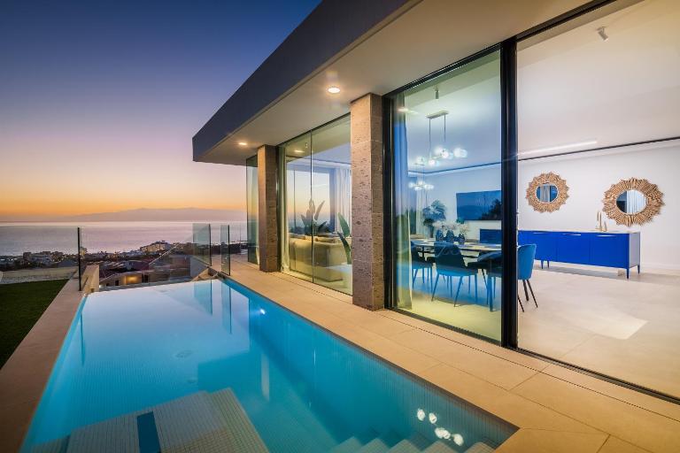 NEW Villa C with priv heated pool, ocean view THE VIEW TENERIFE - B&B Adeje