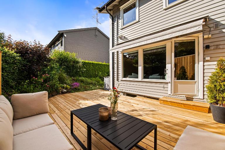 6 Bedroom, 3 bath, terrace, Tønsberg sentrum, high end - Bed and Breakfast Tønsberg