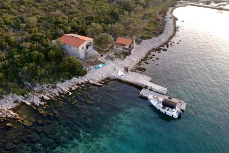Secluded fisherman's cottage Cove Zizanj, Pasman - 25241 - Chambres d'hôtes Tkon