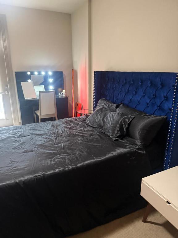 Budget Luxury - Park - Shared living space - Master Room - Chambres d'hôtes Addison