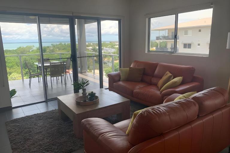 Modern tropical Magic at Mauna Loa Fringe of CBD - Ferienwohnung Darwin