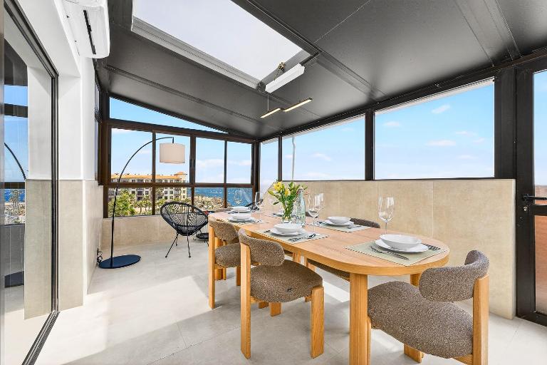 Atlantic View Premium Oceanfront Penthouse - Chambres d'hôtes Costa del Silencio