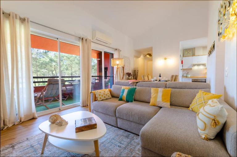Oasis of Aroeira Golf & Beach House - B&B Aroeira
