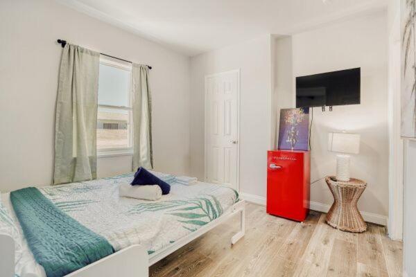 Lauderdale Breeze Villas - Cozy Coastal Studio - B&B Fort Lauderdale