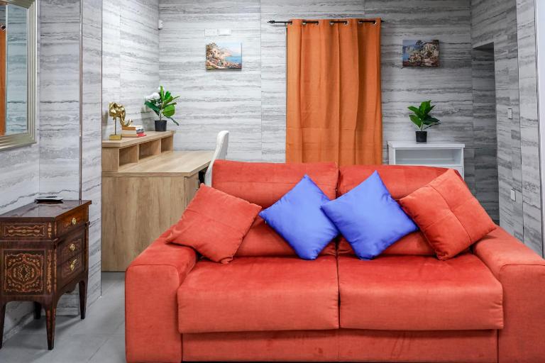 The Oyster - F - B&B Floriana