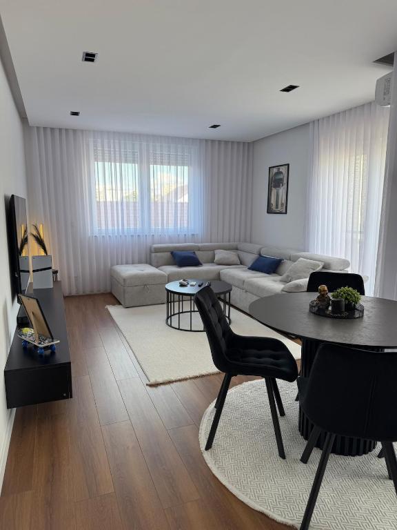 Urban Vibe - Ferienwohnung Kosovo Polje