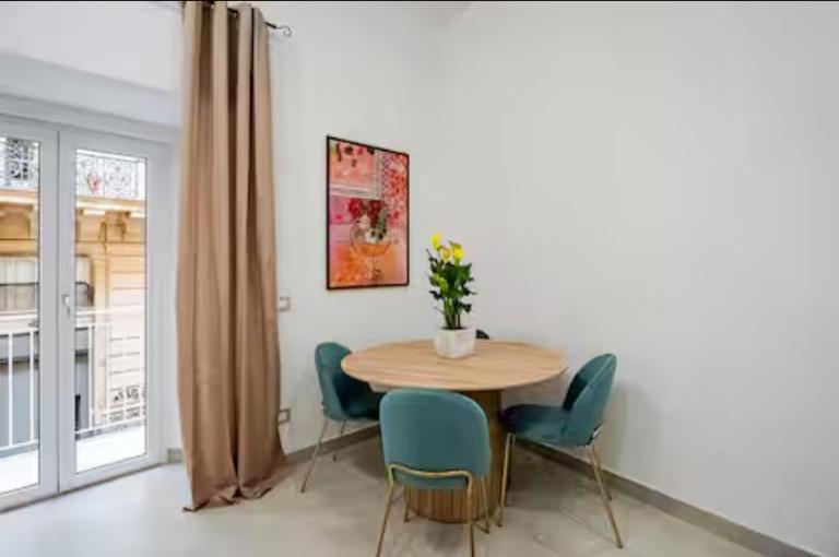 Basile House - B&B Napoli