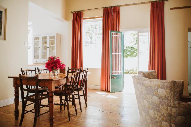 Charming Historical Cottage - Ferienwohnung Graaff-Reinet