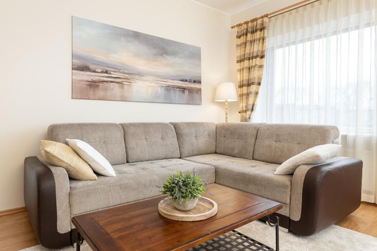 Cosy apartment next to Kadriorg park - Ferienwohnung Tallinn
