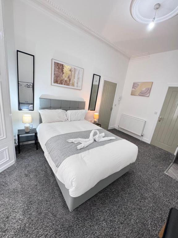 Private Ensuite Room - Walk to Sunderland Royal Hospital - Ferienwohnung Balne