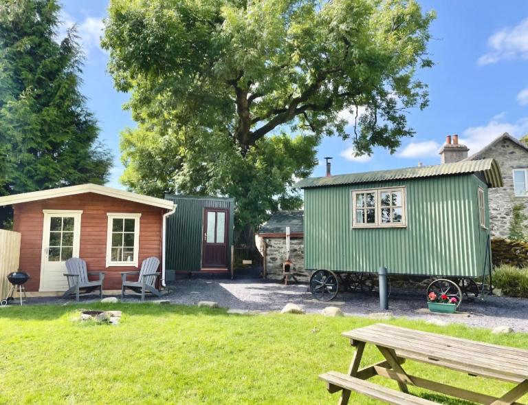 Cwt Tyddyn Shepherd's Hut - B&B Corwen
