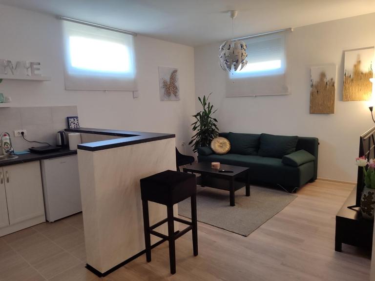 Apartman Centar Surcin 2 - B&B Surčin