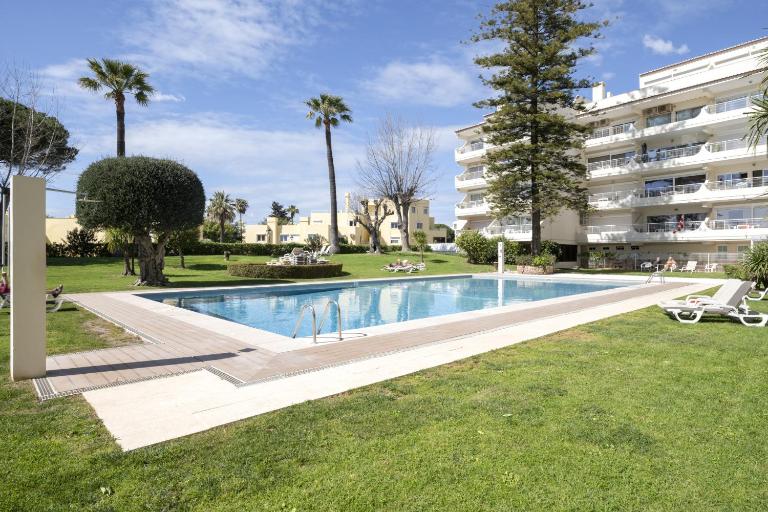 Moura One - Condominium with pool by HD - Ferienwohnung Vilamoura