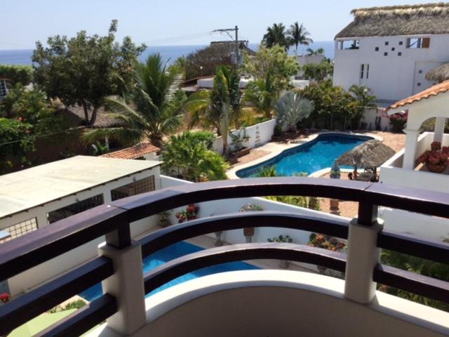 Tortugas tres cero dos - B&B Puerto Escondido