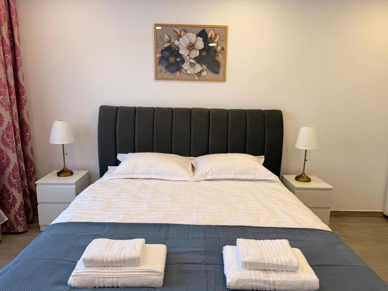 Best4You Apartment Therme Airport - B&B Baloteşti