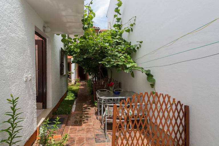 Apartments with parking space Porec - 7137 - Ferienwohnung Poreč