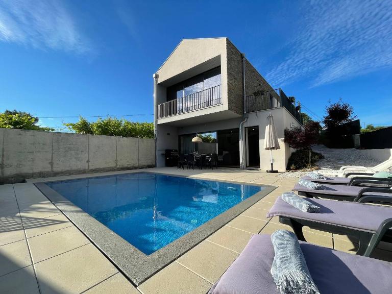 Casa das Branquinhas - Férias no Minho com piscina! - B&B Ponte de Lima