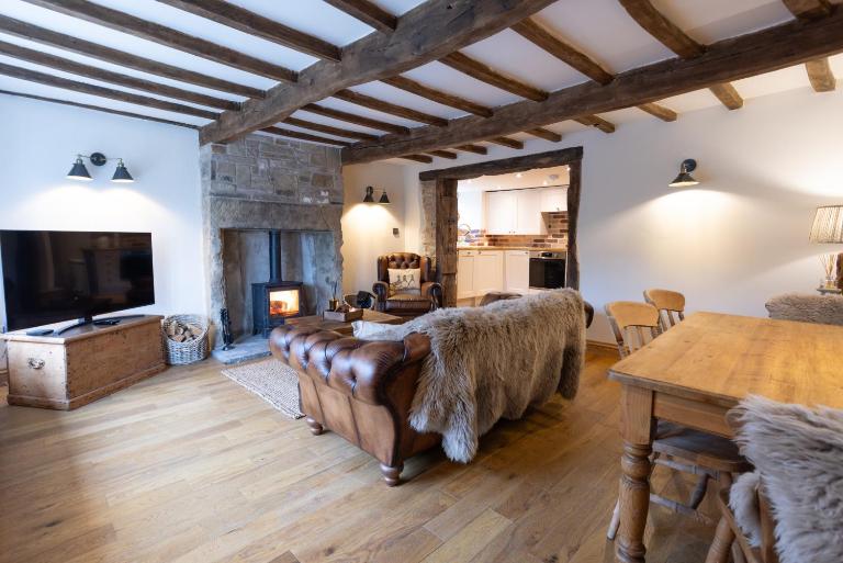 New Listing - Lavender Cottage with Log Burner Dog Friendly - B&B Haworth