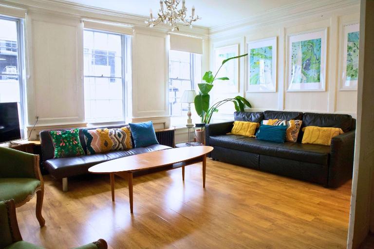 BnBNova - 3BR 2BA - Soho & Fitzrovia - B&B Londres
