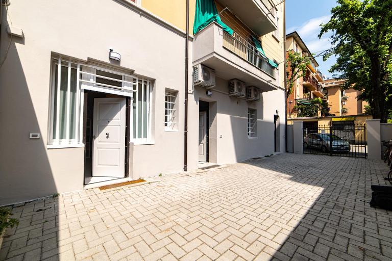 A Casa Di Vincenzo 2 - Bed and Breakfast Bologna