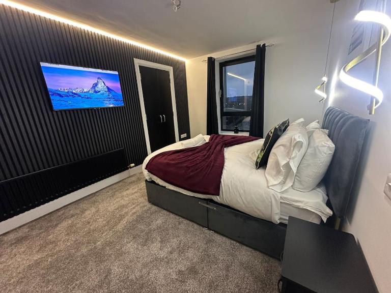 Lux 2bed apartment city center Free parking - B&B Belfast
