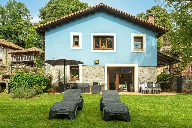 Casa Rural Llanes - El Toral - Chambres d'hôtes Rales