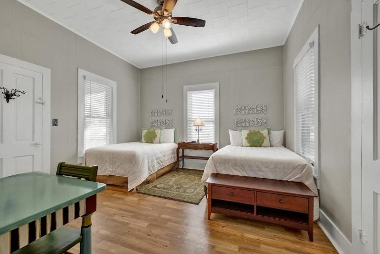 Austin Haus - B&B Fredericksburg