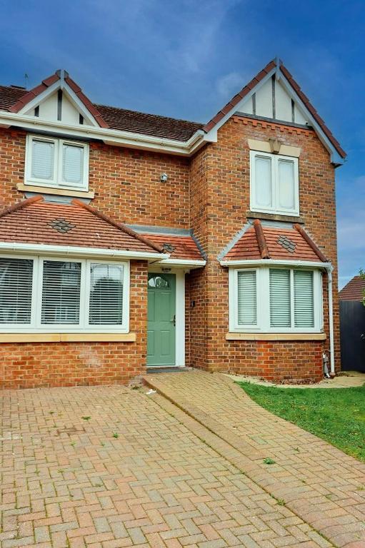 Cozy West Derby Retreat Near Alder Hey & Anfield - Ferienwohnung Deysbrook