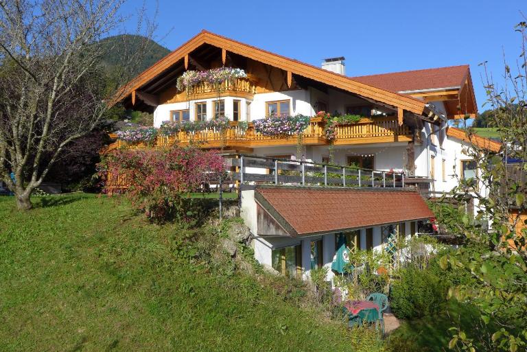 Pension Berghof - B&B Brannenburg