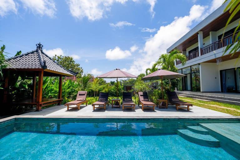Bukit Ulus Villa Uluwatu - B&B Uluwatu