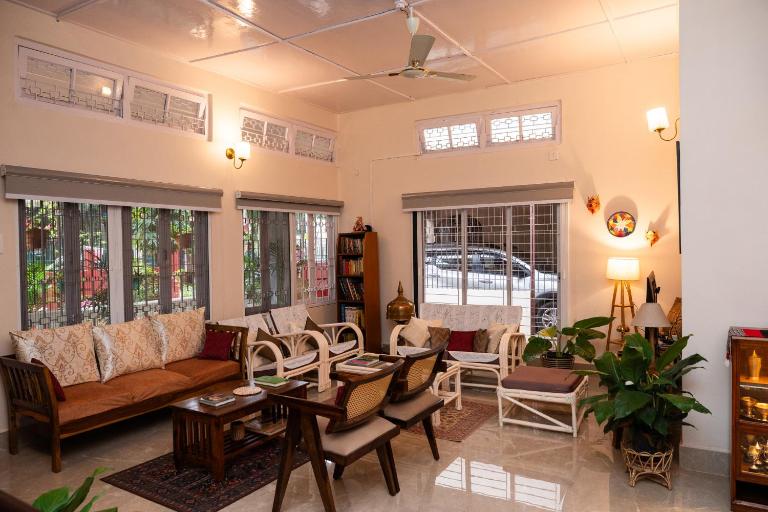 Nahor Heritage Villa Homestay - Bed and Breakfast Guwahati