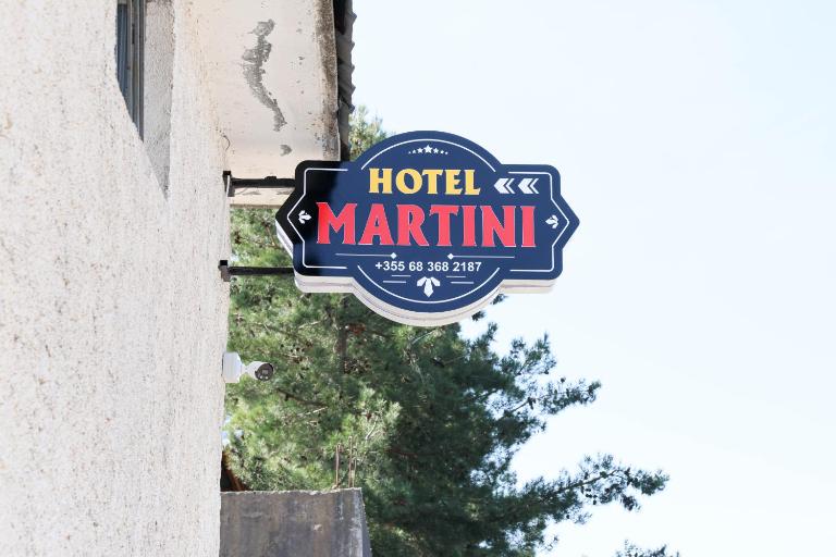 Hotel Martini - B&B Dedaj