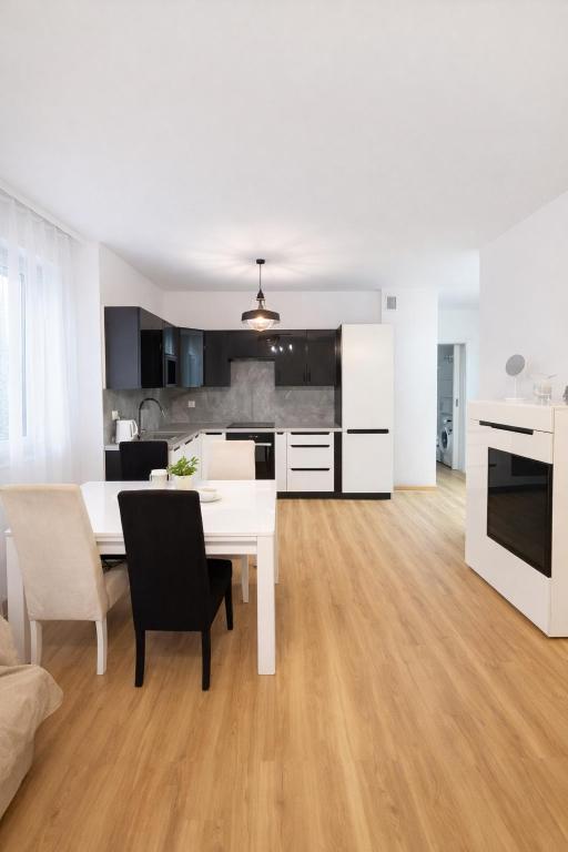 Apartament Wiktoria, 3 sypialnie - B&B Kołobrzeg