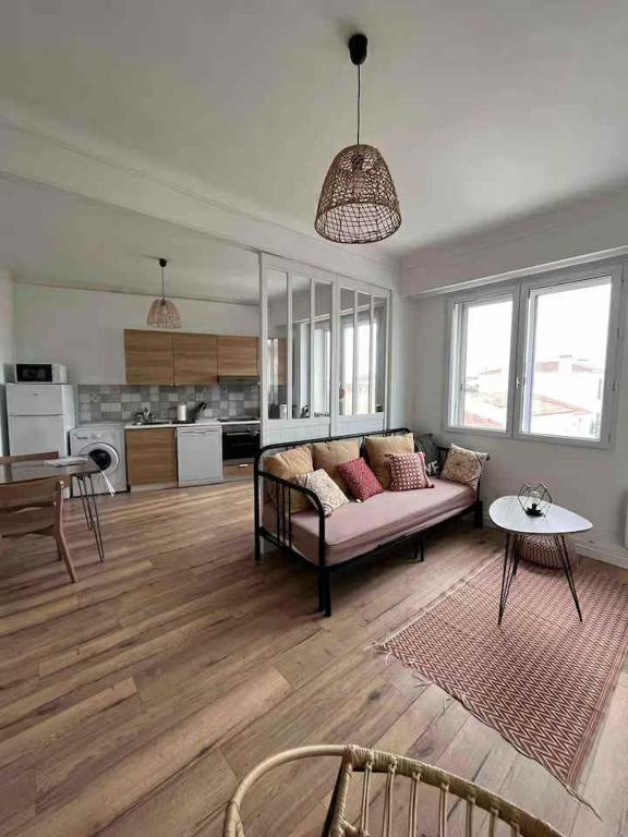 Appartement spacieux à Port Joinville - Chambres d'hôtes L'Île-d'Yeu