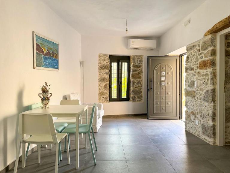 A&A Village Stone House 1 - B&B Akoúmia