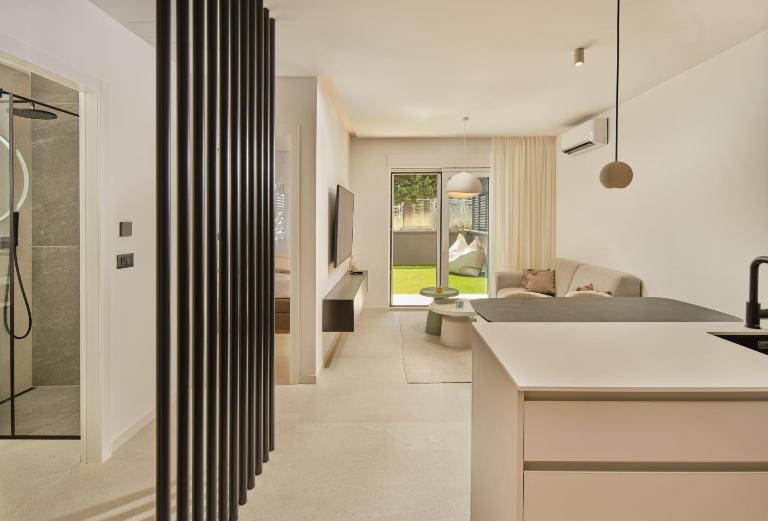 Cro-lo Garden - Ferienwohnung Split
