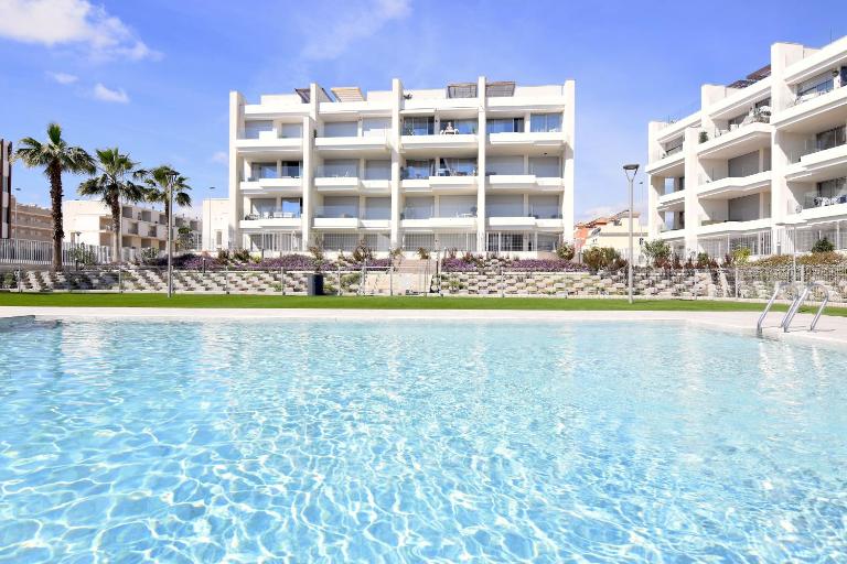 Magnifico Apartamento con Preciosas Vistas !!! - B&B Alicante