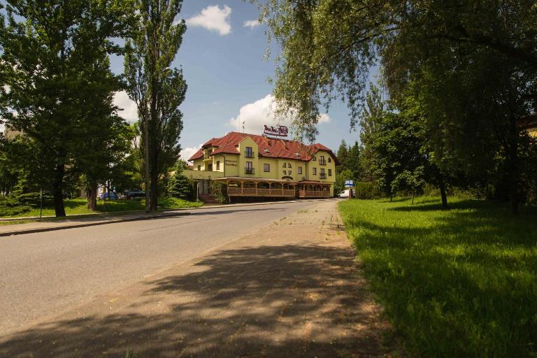 Restauracja -Zajazd trzech braci - Ferienwohnung Teschen