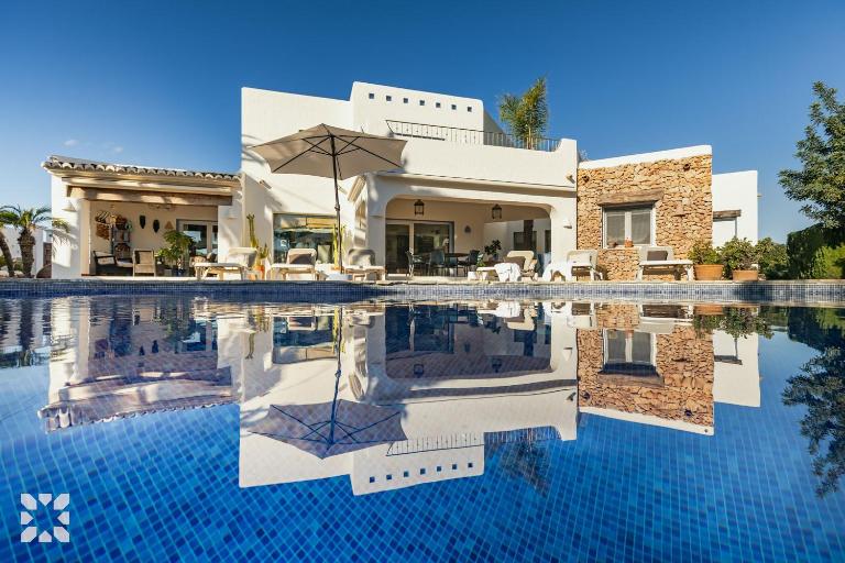 Villa Tuvalu by Abahana Villas - B&B Moraira